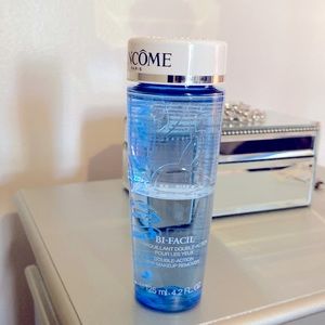 Lancome Eye Makeup Remover (Sensative Skin). Bi-Facil